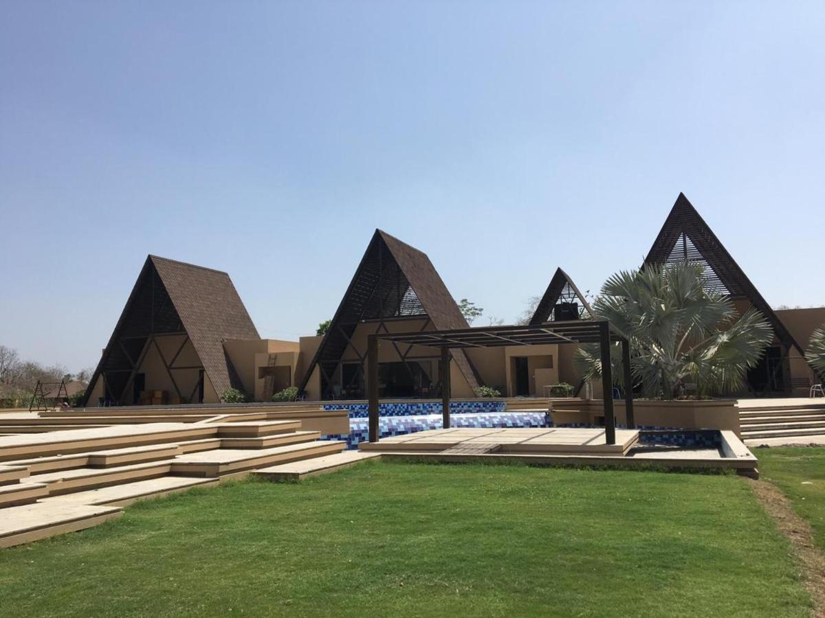 Jagira Ananta Elite , Sasan Gir Hotel Chitrod Exterior foto