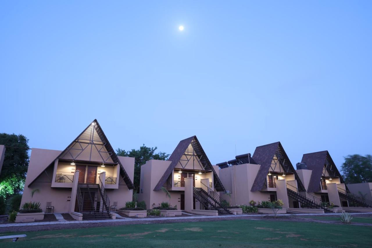 Jagira Ananta Elite , Sasan Gir Hotel Chitrod Exterior foto