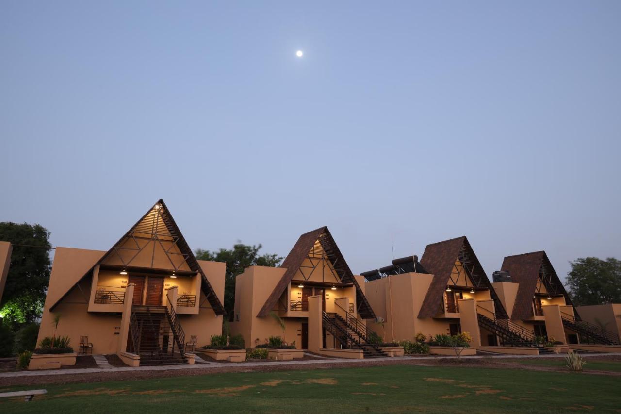 Jagira Ananta Elite , Sasan Gir Hotel Chitrod Exterior foto