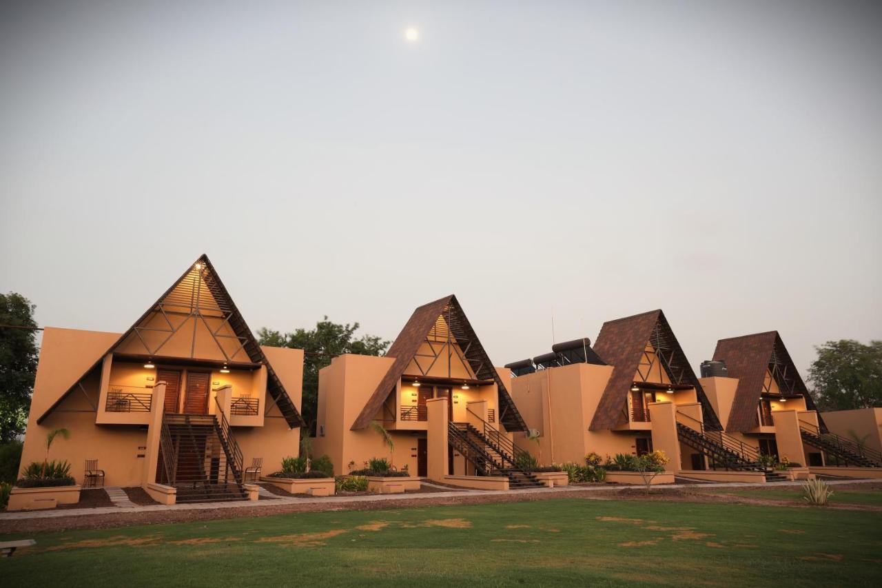 Jagira Ananta Elite , Sasan Gir Hotel Chitrod Exterior foto