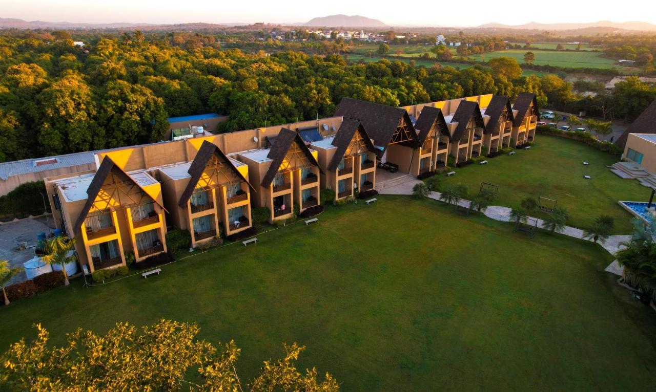 Jagira Ananta Elite , Sasan Gir Hotel Chitrod Exterior foto